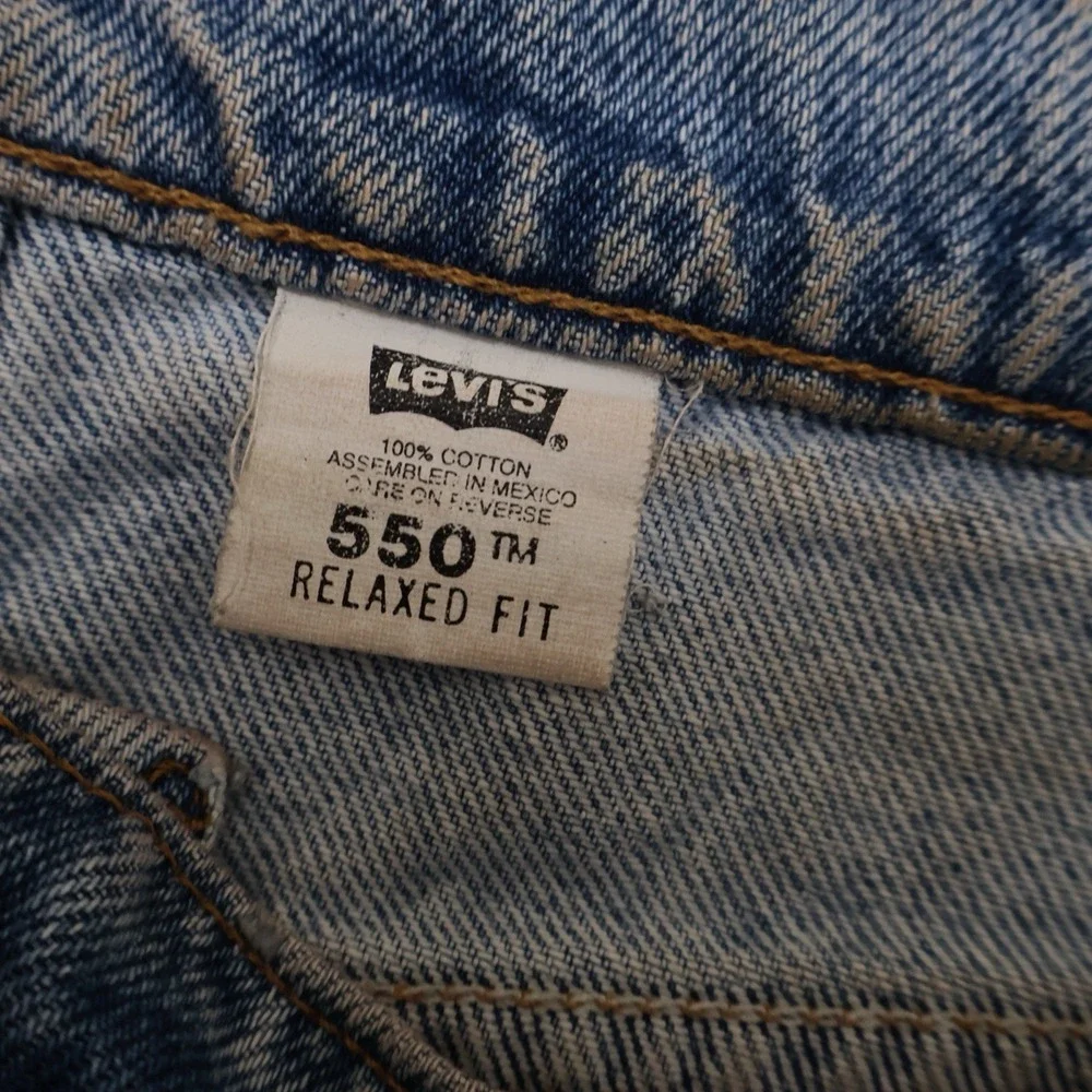 Vintage Levi's 550 Denim Shorts Mens 36 Light Wash Orange Tab Relaxed Fit Baggy